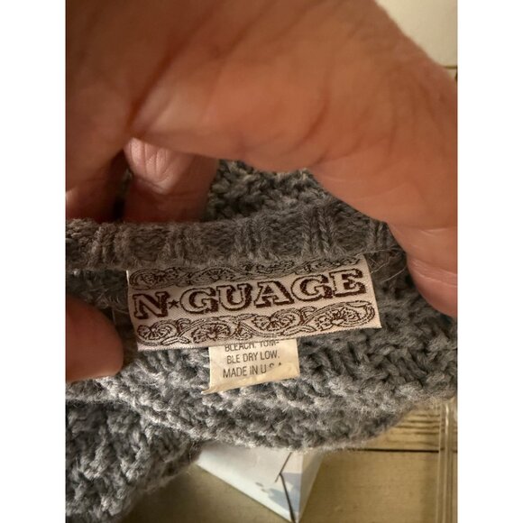 NGuage Womens Medium Gray Acrylic Button-Down Cropped Cardigan Sweater - Picture 4 of 5